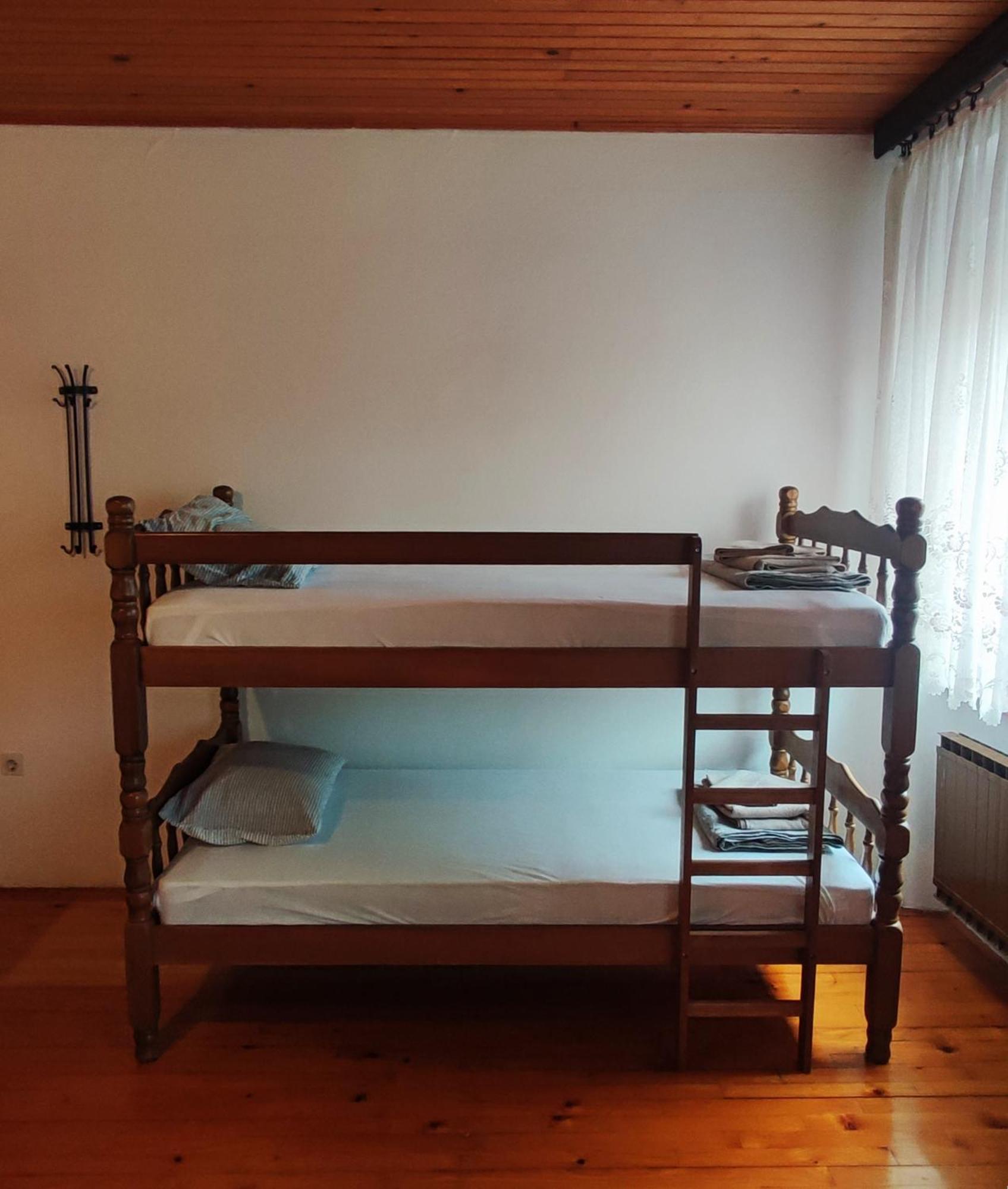 Family Hostel Pivka Kültér fotó